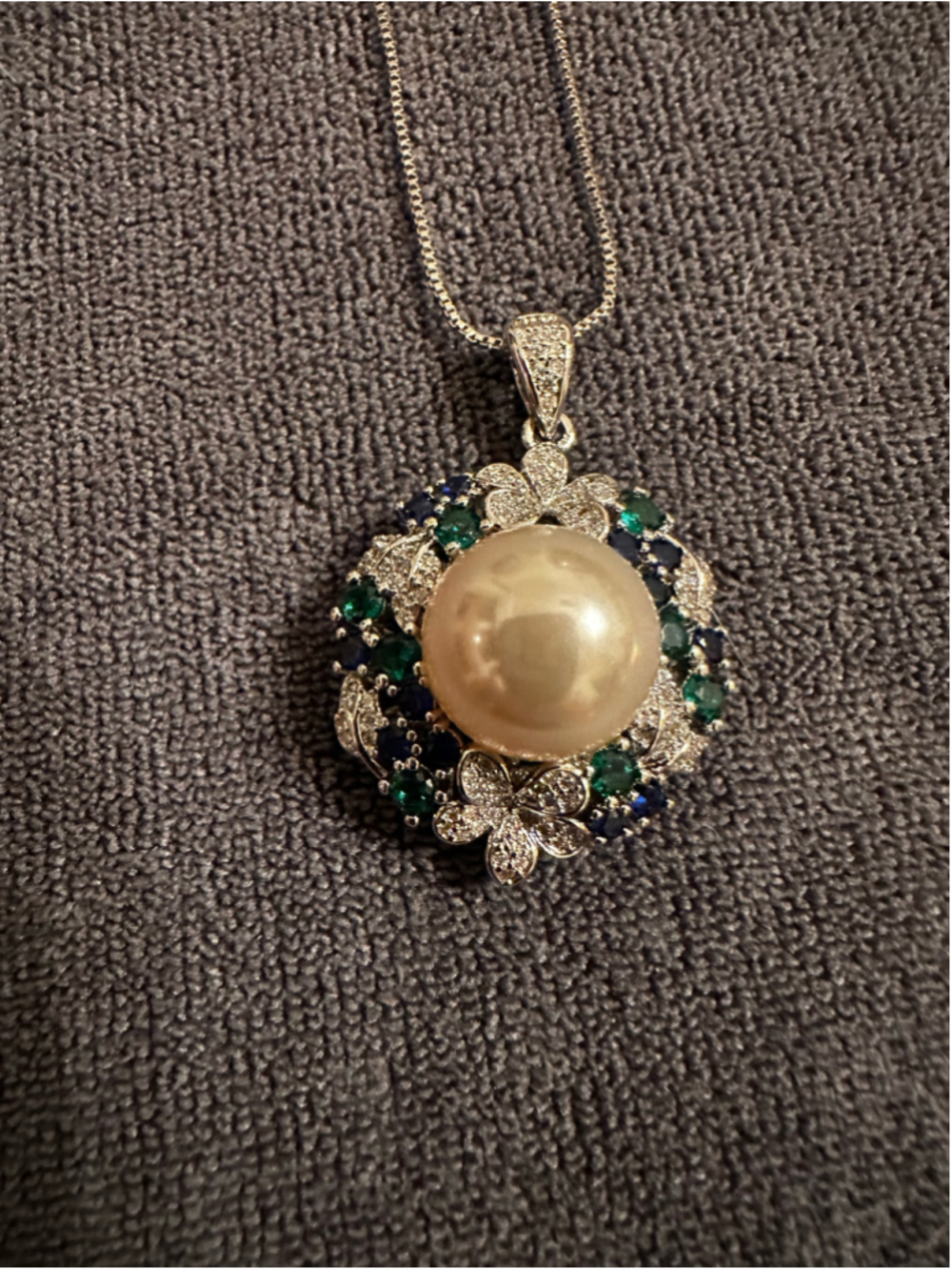 Unbranded Pearl and Gemstone Pendant Necklace Silver/White